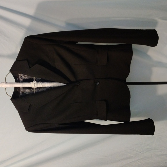 The Limited. Women's black blazer, no pockets, used in good condition. - Picture 1 of 11